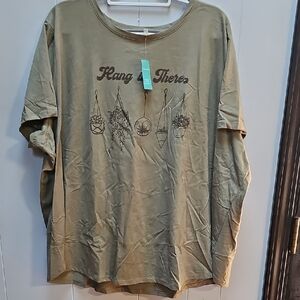 Hang In There Plant Graphic Tee